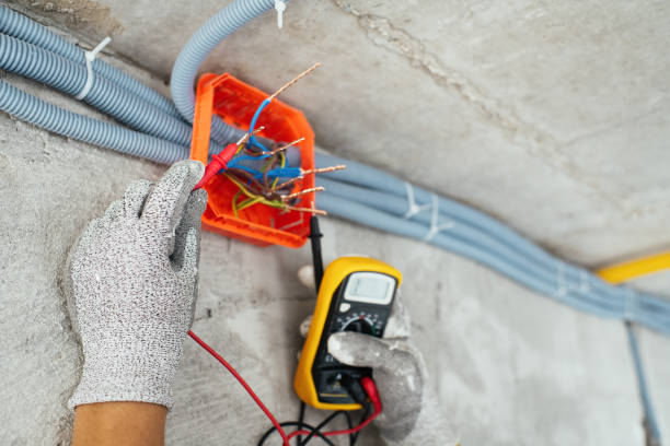 Best Licensed Electrician  in Navarre, OH